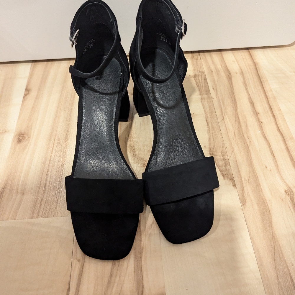 Little Burgundy Black Suede Heels
